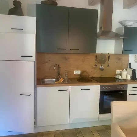 Апартаменти Deluxe Art Gallery *